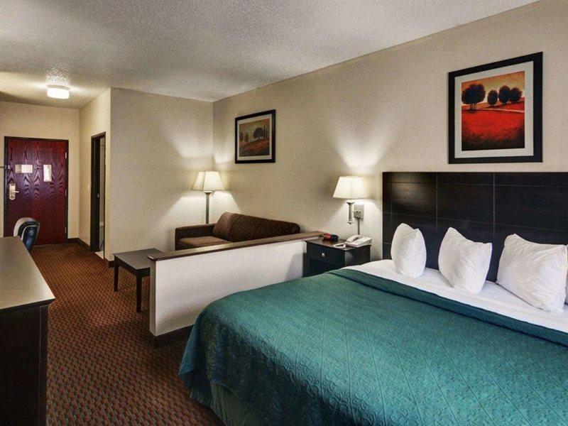 Quality Inn & Suites Wichita Falls I-44 Εξωτερικό φωτογραφία