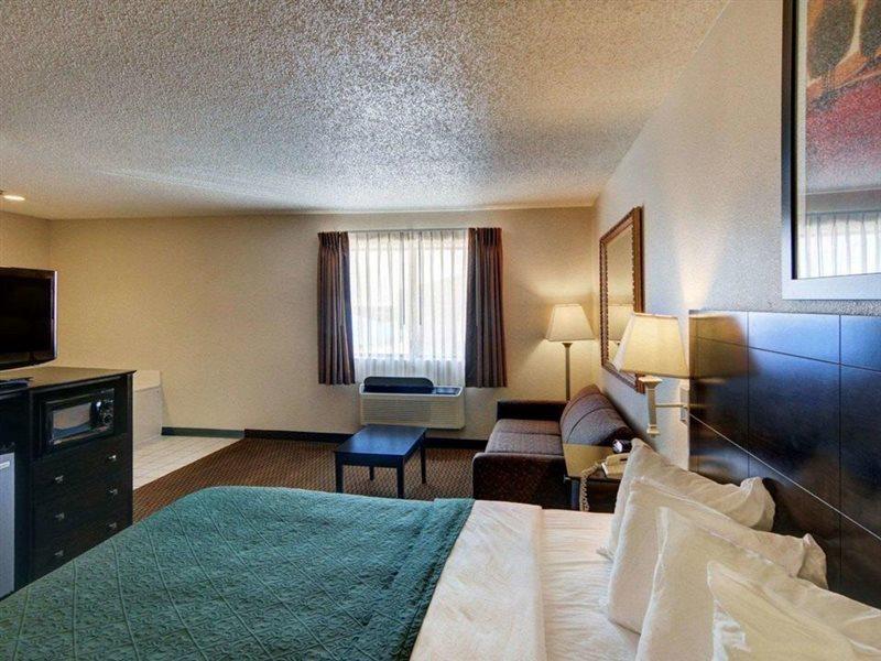 Quality Inn & Suites Wichita Falls I-44 Εξωτερικό φωτογραφία