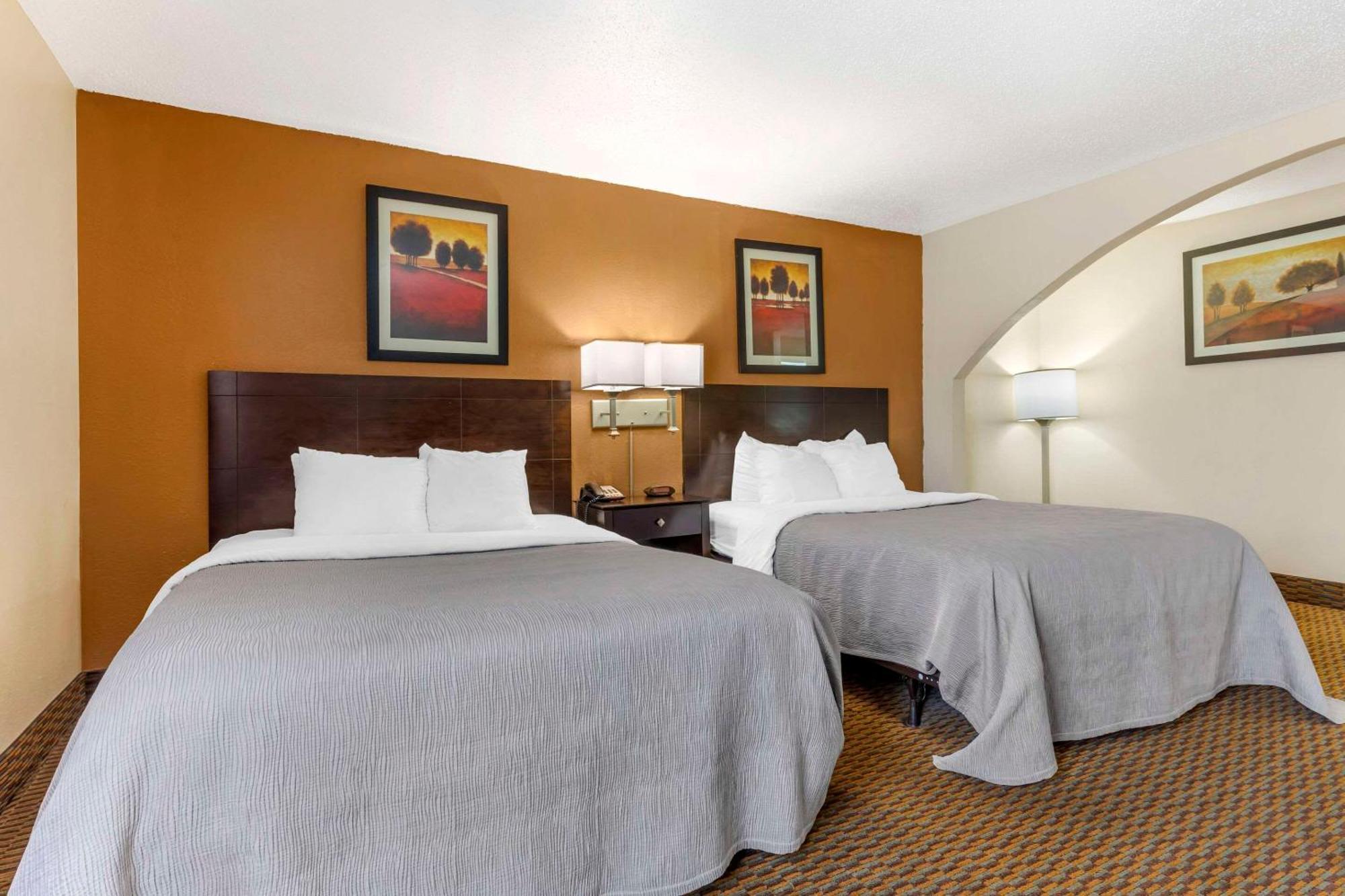 Quality Inn & Suites Wichita Falls I-44 Εξωτερικό φωτογραφία