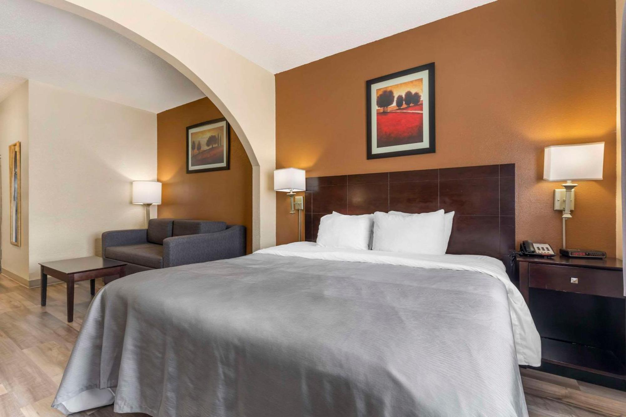 Quality Inn & Suites Wichita Falls I-44 Εξωτερικό φωτογραφία
