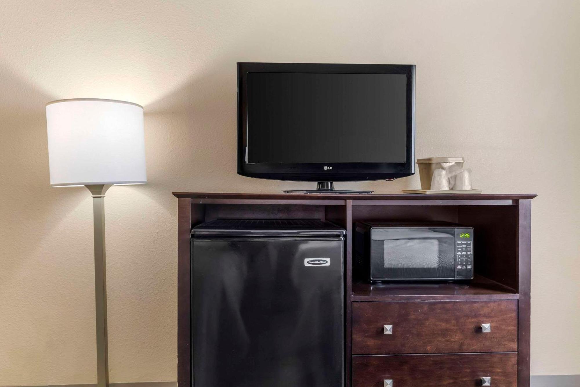 Quality Inn & Suites Wichita Falls I-44 Εξωτερικό φωτογραφία