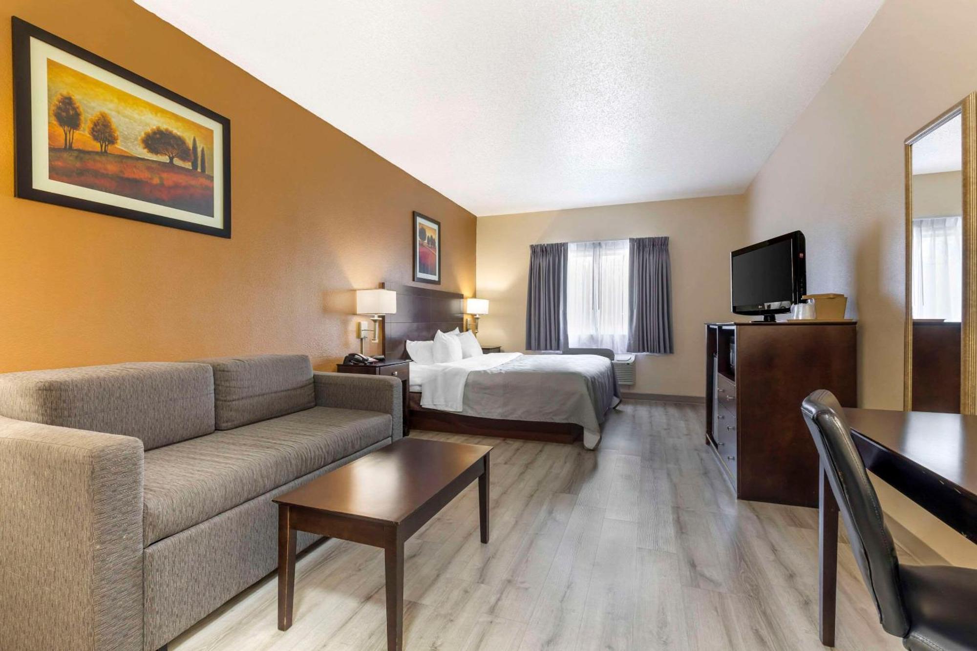 Quality Inn & Suites Wichita Falls I-44 Εξωτερικό φωτογραφία