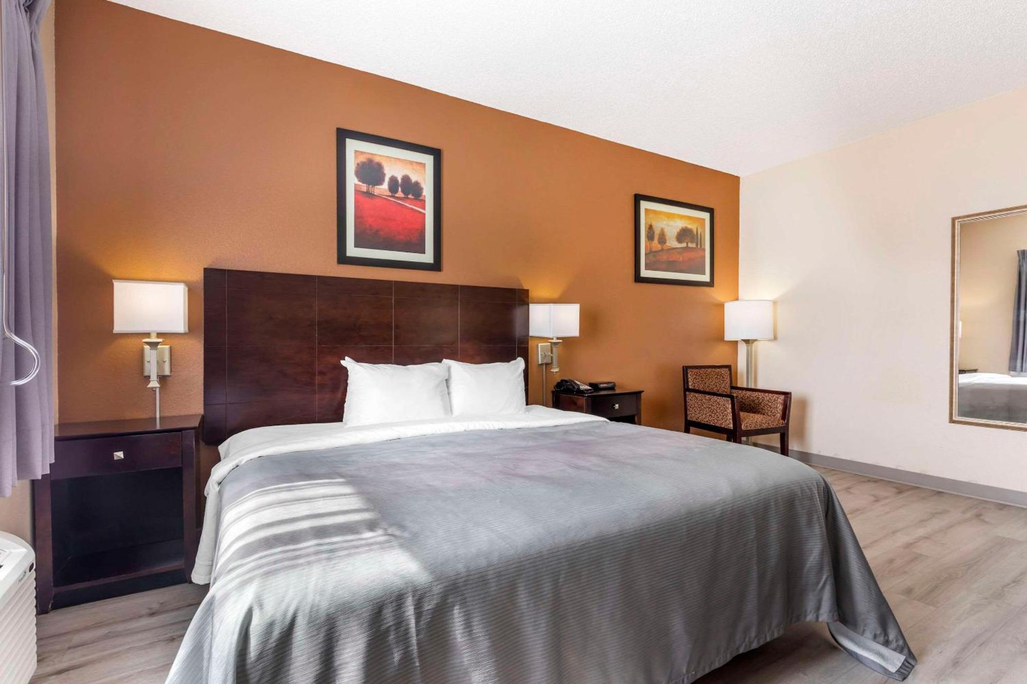 Quality Inn & Suites Wichita Falls I-44 Εξωτερικό φωτογραφία
