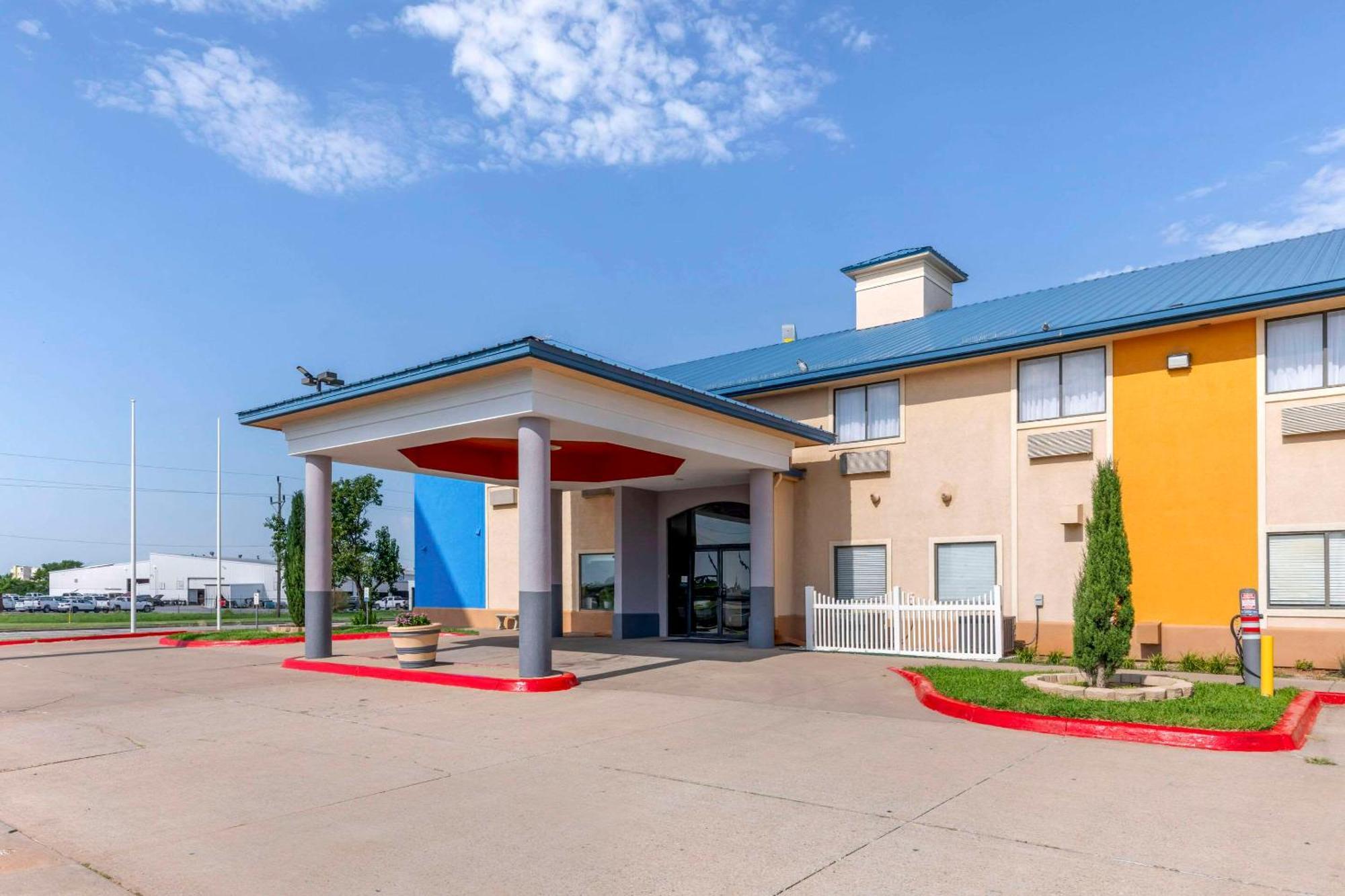 Quality Inn & Suites Wichita Falls I-44 Εξωτερικό φωτογραφία